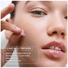 Garnier Garnier Blemish Patches, Hydrocolloid patches to reduce the appearance of spots in 8 hours, Ultra-thin & Invisible on all skin tones, Suitable For All Skin Types, Vegan Formula, 22 Patches