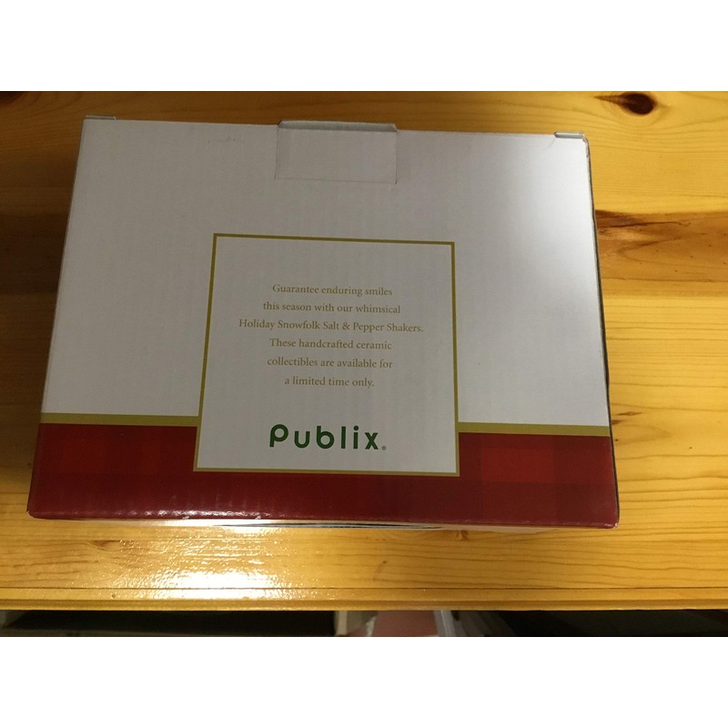Publix Holiday Snowfolk Salt and Pepper Shaker Set Encore Edition