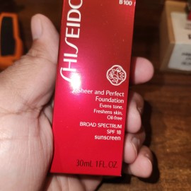 Shiseido Lot of 3 Shiseido Sheer & Perfect Foundation Oil Free SPF18 1 OZ B100 Deep Beige