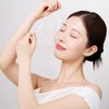 Tight, glowing, close wrapping Niachion Light Wrapping Mask Pack -
