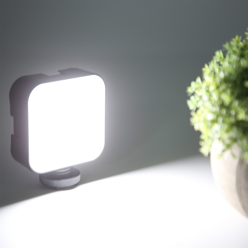 ST‑48N LED Mini Fill Light for Camcorder LED Fill Light