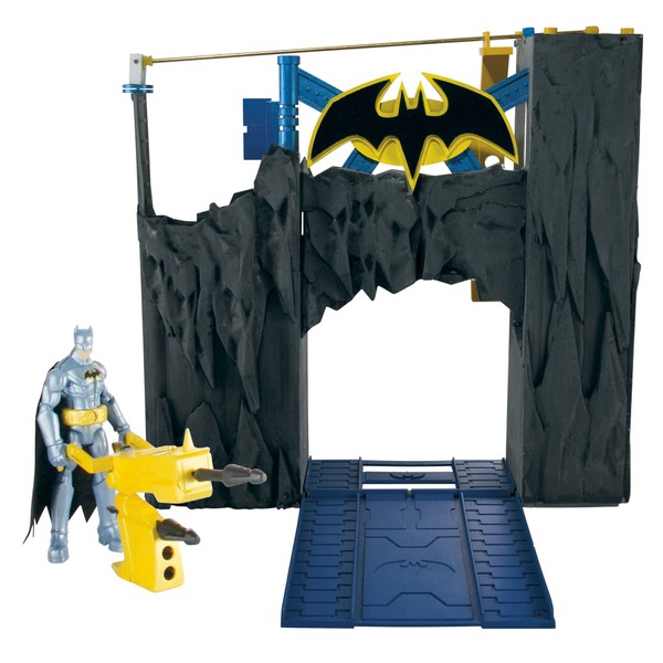 Mattel Batman Power Attack Blast and Battle Batcave Play Set