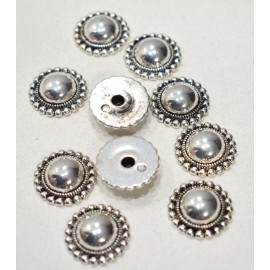 Beads Silver Scalloped Clip or Post Earrings 19mm