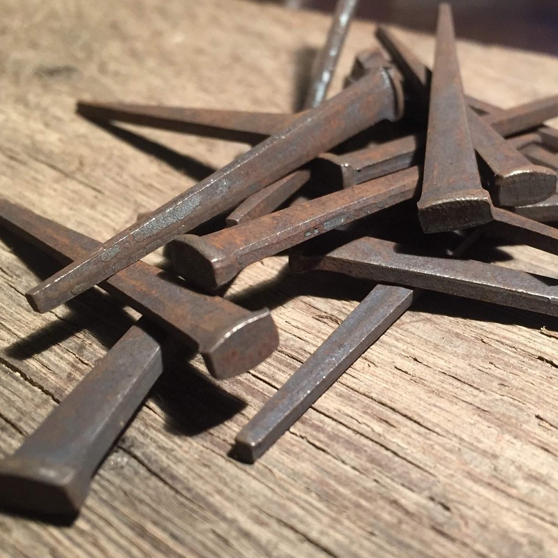 1.5" - 4d Cut Flooring Nails - Antique Historic Reproduction