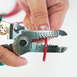 Pro's Kit 20 to 8 AWG Capacity, Wire Stripper, CP-406S