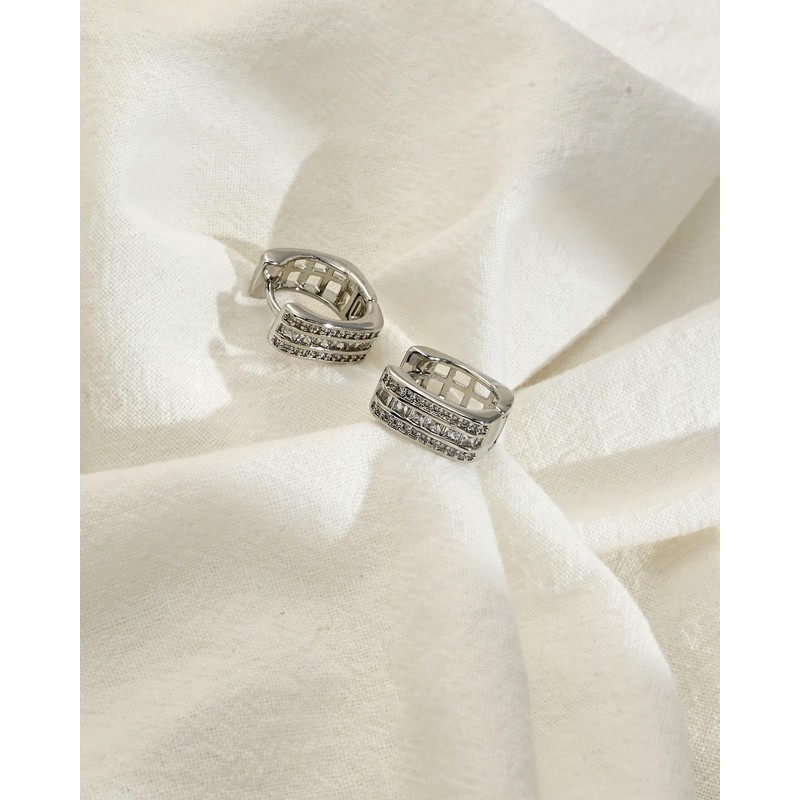 Desnuage Silver Huggie Earrings Cubic Zirconia Huggies for Women Hypoallergenic