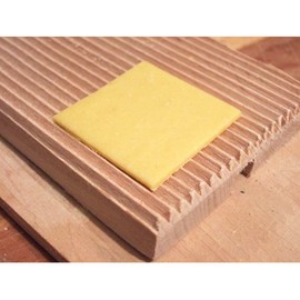 Eppicotispai Garganelli and Gnocchi Stripper with Paddle, Natural Beechwood, Brown