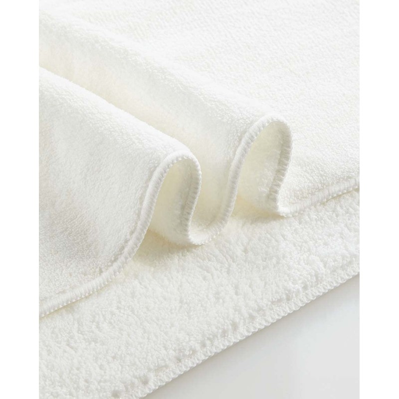 Skater TOH1-A Water Absorbent, Quick Drying Hair Towel, Rabbit Animals,