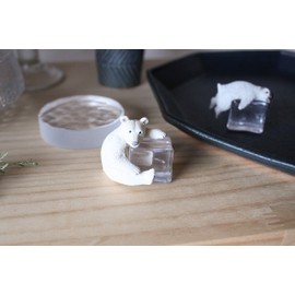 Keystone Ice Animal, Polar Bear A, W 1.4 x D 1.3 x H 1.4 inches (4 x 3.2 x 3.6 cm) DE047861