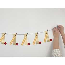 AK Giftshop Cricket Bat and Stumps Bunting Party Decorations - 12pcs / 2.5m Ribbon