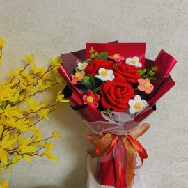 Artificial Flower Bouquet, Crochet Flowers, Faux Rose Bouquet, Decoration Flowers for Home Party Wedding, Anniversary Bouquet Gift for Her, Festive & Party Supplies, Spring Decor, Roses Bouquet, Flower Initial Bouquet, Flower Arrangement, Teen Girl Gifts