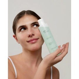 Pureskin Tónico 200ml – Solución Facial Exfoliante e Iluminadora para Control de Grasa – Tónico Astringente con Ácido Salicílico 1.5%, Lactato Sódico y Agua de Rosas – pH 4.5–5.5