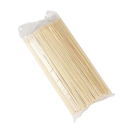 There are 100 pieces in each package，bamboo Skewers，sticks for，use bamboo skewers to string food,Bamboo skewers for barbecuing.