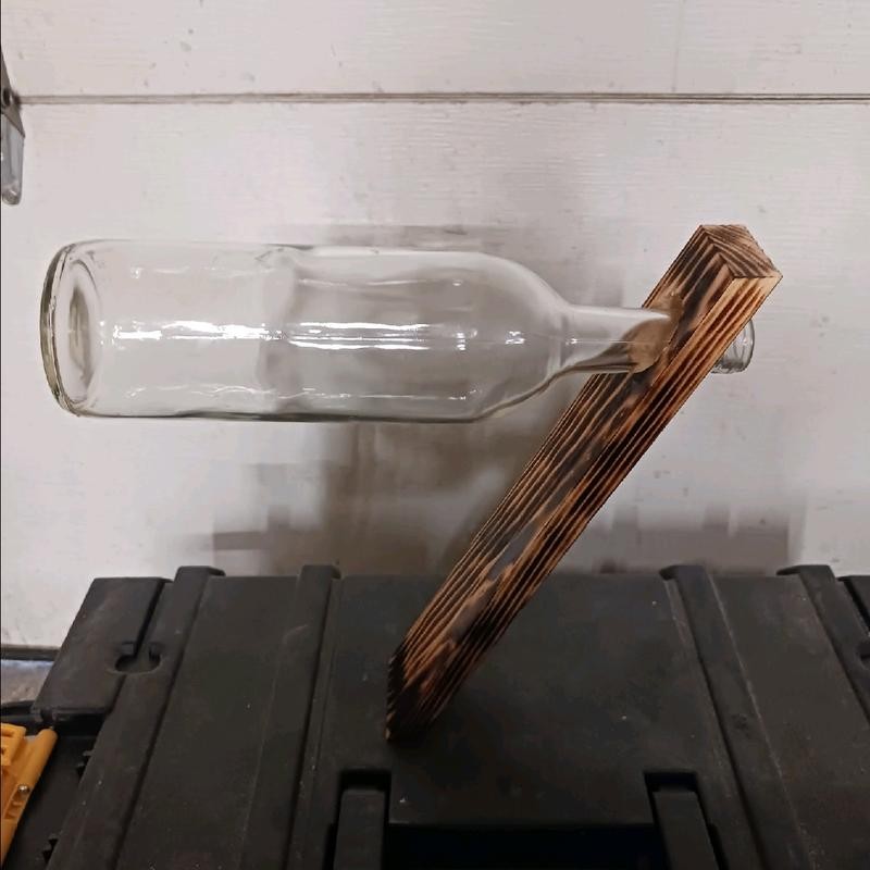 wine/fifth holder - Color: 1