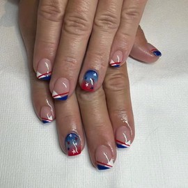 4th of July Press on Nails Short Square French Tip Fake Nails Full Cover Red White Blue Gradient False Nails with Star Designs Glossy Glue on Nails Cute Acrylic Nails Artificial Nails for Women Girls