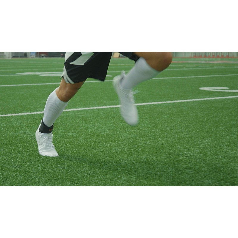 McDavid Stealth Ankle Brace with Flex-Support Stays for Cleats (S)