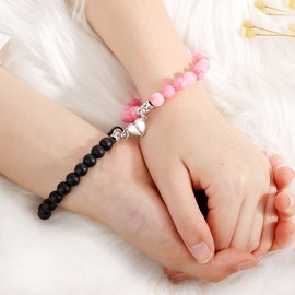 Magnetic Couples Bracelets for Women Men Magnetic Heart Matching Bracelets Mutual Attraction Relationship Friendship Stretch Bracelet (style 1-pink heart)