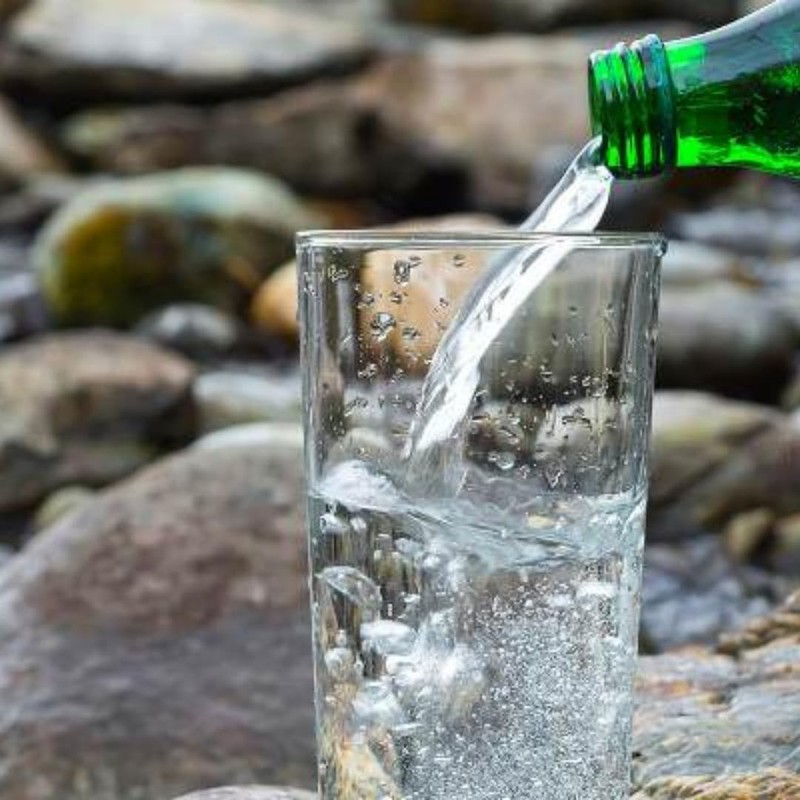 By Pufai Grocery, Sarikiz Mineral Water Soda 250 ml x