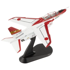 HOBBY MASTER 1/72 Air Self-Defense Force T-4 Red Dolphin 32nd Educational Squadron Complete Figure