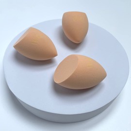 Wolf & Griffin Beauty Blender Set - Pack of 3 Makeup Sponges for Flawless Foundation Application, Includes Gift Box