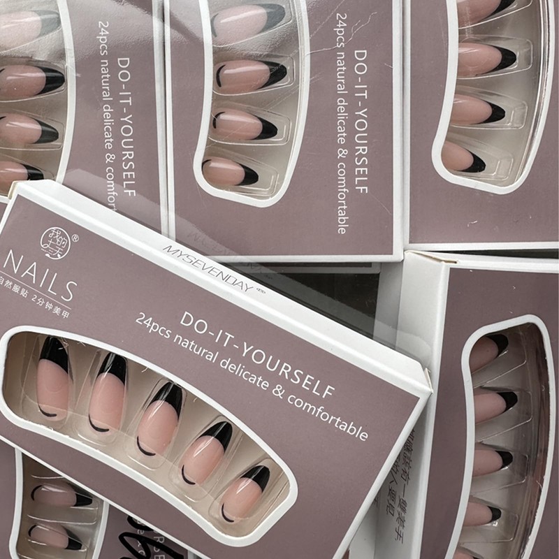 YINKE Nail Tips, 24 Pieces, Short, Autumn and Winter, Nail