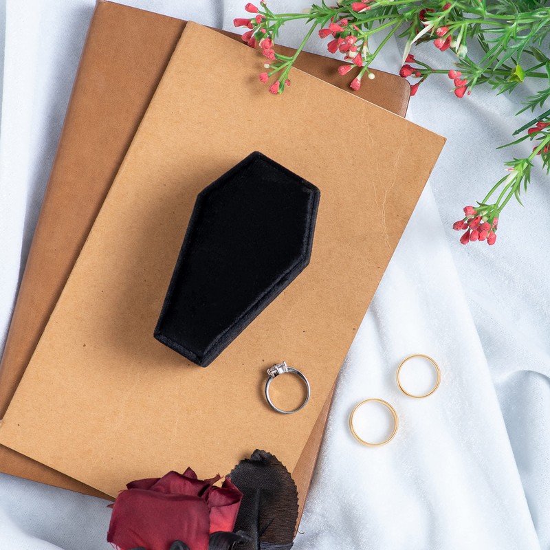 POKOFO Velvet Coffin Ring Box Case Holder for Gothic Wedding