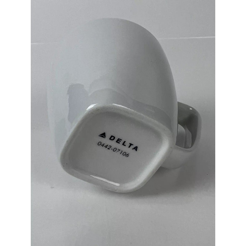 LOT OF 4 VINTAGE DELTA AIRLINES MUGS CUPS WHITE PORCELAIN