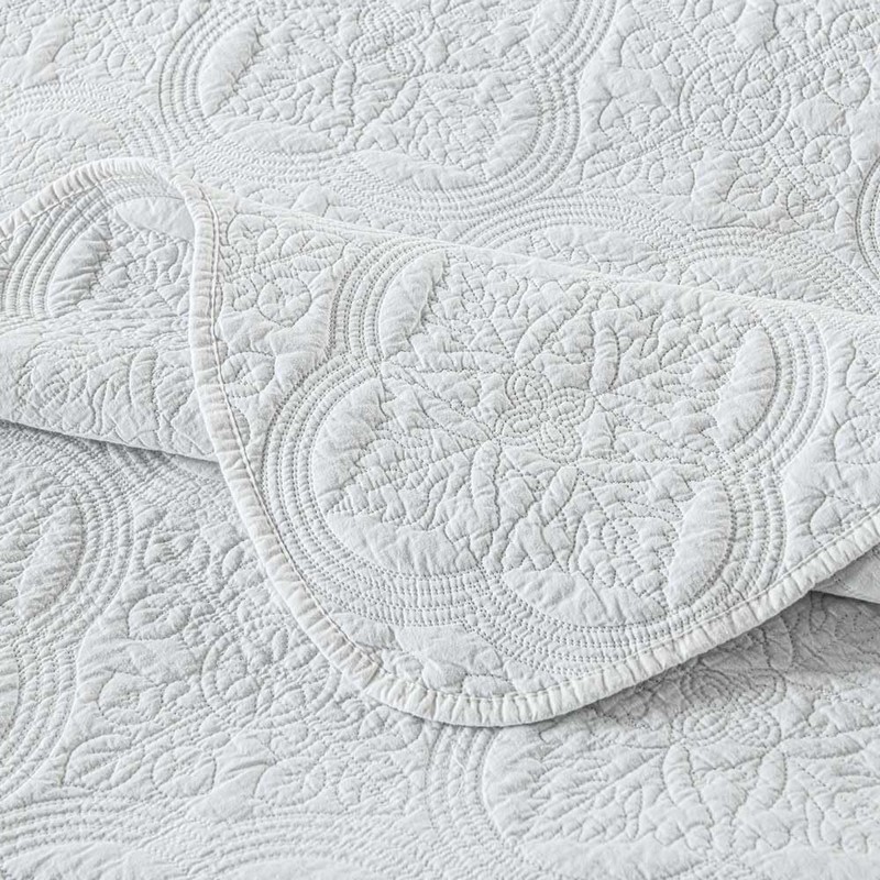 Boryard White California King Quilt Set - 100% Cotton Embossed