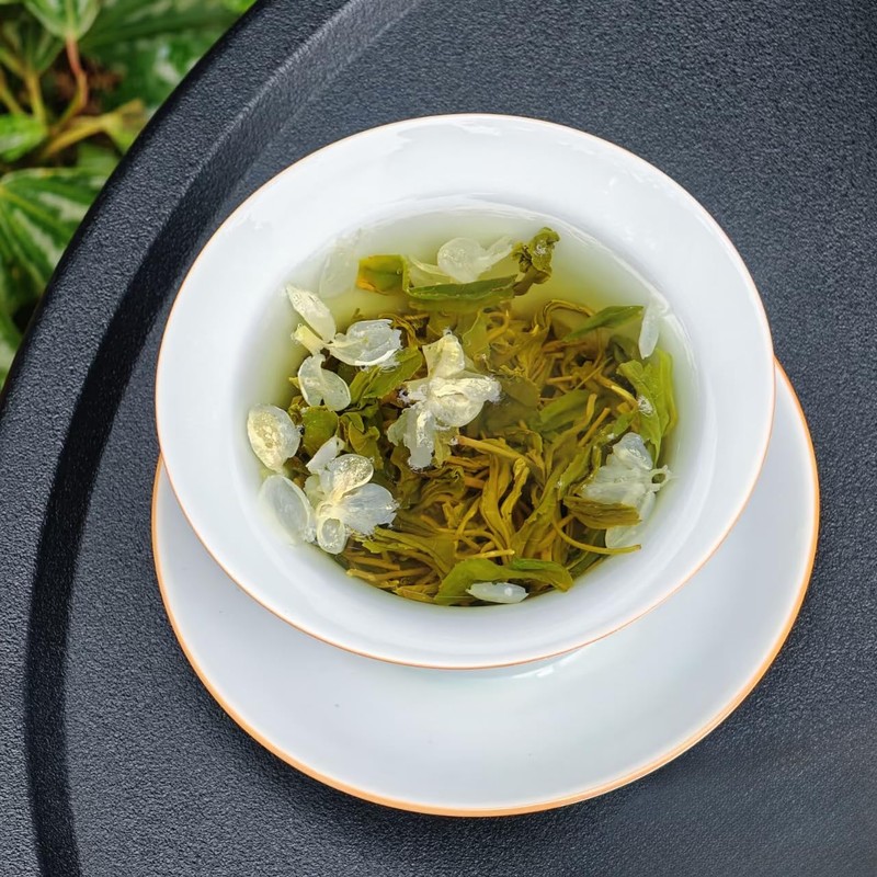 Snowflake Jasmine Green Tea – High-Grade Hand-Rolled Tea Buds, Strong