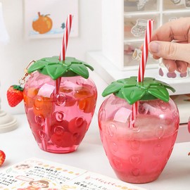 Toyvian Strawberry Cup Strawberry Shape Plastic Straw Cups Milk Tea Cups with Straw Clear Water Bottle Strawberry Pendant Water Drinking Cups Bottle Breakfast Milk Juice Water Cup 4packs