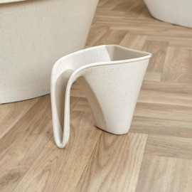 Shnuggle ECO Bath Rinse Jug | Soft Rim Baby & Toddler Shampoo Rinser | Bath Hair Rinsing Cup | Hair Wash Jug with Handle | Essential Bath Accessories | Cookies & Cream Colour