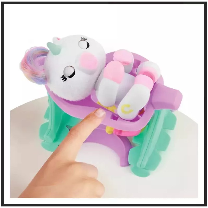 Fingerlings Unicorn Playset Interactive Baby Monkey 70+ Sounds Ages 5+