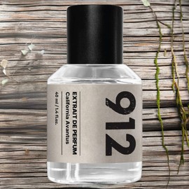 912 Luxurious everyday California Urbanus Extre de Parfum / 912 고급스러운 일상용 캘리포니아 어반투스 엑스트레 드 퍼퓸