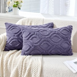 MIULEE Christmas Green Throw Pillow Covers 18x18 Inch, Soft Plush Faux Wool Couch Pillow Covers Set of 2 Decorative Farmhouse Boho Throw Pillows for Sofa Living Room Bed