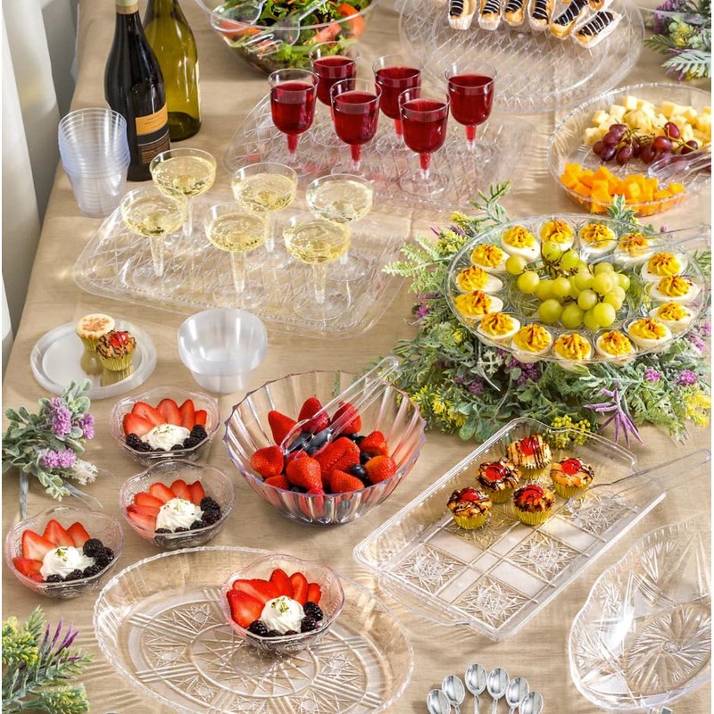 Set of 4 Plastic Scalloped-Edged Bowls, 5 x 2.75 Inches