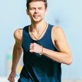 HENGBOFENG Men's Bracelet,Cuban Chain Bracelet,14K Gold Vacuum Plating Bracelet,316L Stainless Steel bracelet,can be used for weddings, anniversaries and other occasions