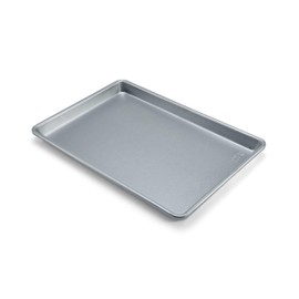 Chicago Metallic Commercial II Traditional Uncoated True Jelly Roll Pan, Make jelly rolls, cookies, pizza, one-pan meals, and more, 15-Inch by 10-Inch