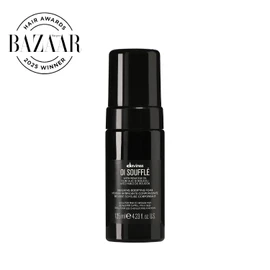 Davines OI Soufflé, Silkening Bodifying Foam for Fine to Medium Hair - Liquid-to-Foam Leave-In Treatment with Chicory Root & Roucou Oil - Adds Volume, Shine & Heat Protection Weightlessly, 4.23 Fl Oz