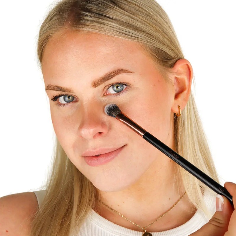 Boozyshop UP19 Concealer &amp; Brightening Brush