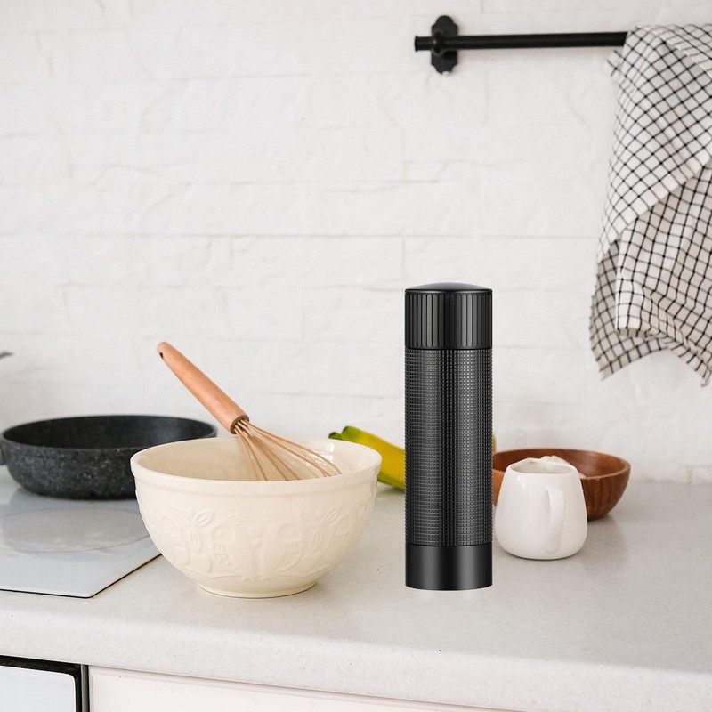 ARKNOAH Premium Pepper Grinder - Adjustable Coarseness with Aircraft-Grade Aluminum