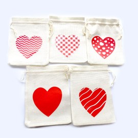 10 Piece 5 x 7 inches white heart Goodie bags Drawstring goodies linen bags muslin bags Mini Present Bags Favor Gift Bags for Wedding, Kids Party, Family Party