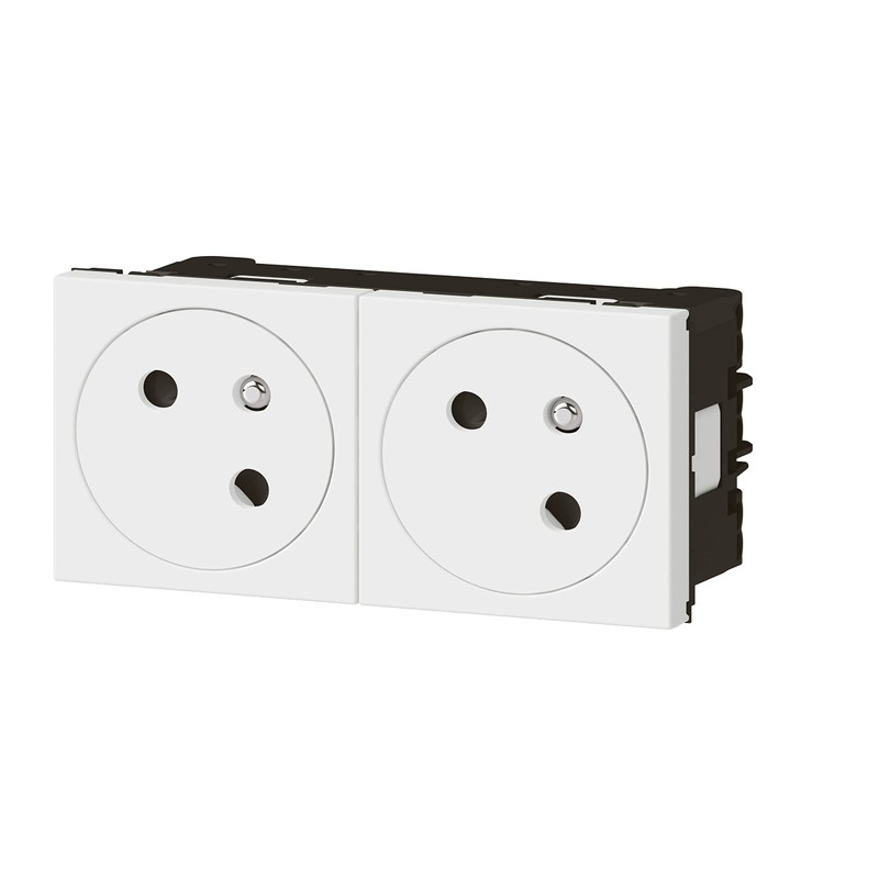 LEGRAND - Double Socket Pre-Wired with Earth Mosaic Surface Link