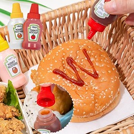 Kit 71 Piezas Mini Botellas,Incluir 2 mini Frascos, 60 mini Palillos tenedor para lunch Animales Para Fruta Niños,3 cortadores de verduras,6 Moldes Para Cupcakes,para pasteles, Oficina fiestas (71 PZ)