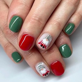 TULOBI Christmas Press on Nails Short Square Fake Nails Full Cover Acrylic Glue on Nails with Santa Claus Design Winter Xmas Cute Glossy Artificial False Nails Stick on Nails for Women 24 Pcs