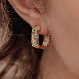 Gold Hoop Earrings for Women Trendy Rhinestone Hoop Earrings for Girls Minimalism Hoop Earrings for Women Dainty Jewelry Gift for Her