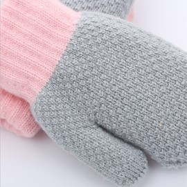 ITODA Kids Gloves On String Cute Rabbit Winter Knitted Gloves Thicken Double Layer Warm Full Finger Gloves Lovely Hand Warmers Skiing Outdoor Gloves for 3-8 Years Birthday Christmas