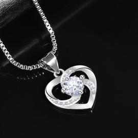 BOCHOI Christmas Gifts for Mom Birthday Gifts from Daughter Mother Heart Neccklace for Mothers Day Gift for Mom Dainty Necklaces For Mom Cadeau Mere