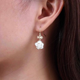 Atentuyi Wedding White Small Flower Dangle Earrings Gold Crystal Bow Drop Earrings Acrylic Floral Earrings CZ Hook Earrings Vintage Camellia Earrings Jewellery for Women and Girls, Crystal