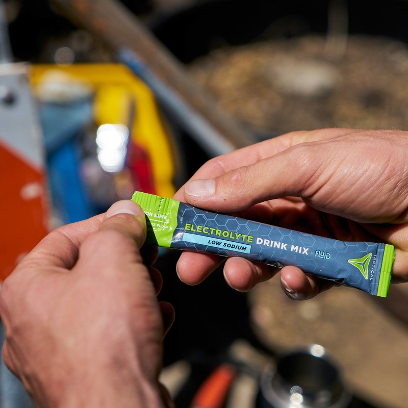 Fluid Tactical - Electrolyte Powder Packets, Accelerate Re-Hydration, Low Sugar,