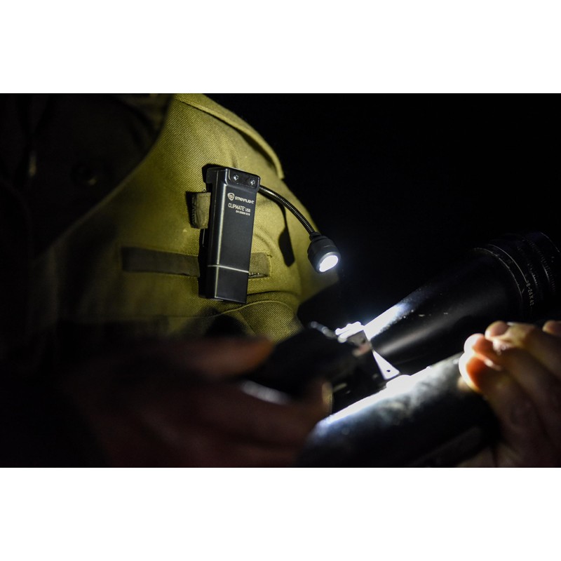 Streamlight 61126 ClipMate 70-Lumen 500-Candela Rechargeable Hands-Free Clip-On Light with
